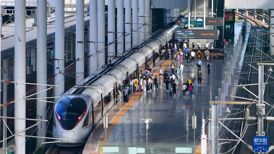 列車調(diào)圖 暑運開啟
