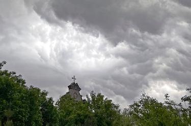 北京迎來(lái)雷雨天氣