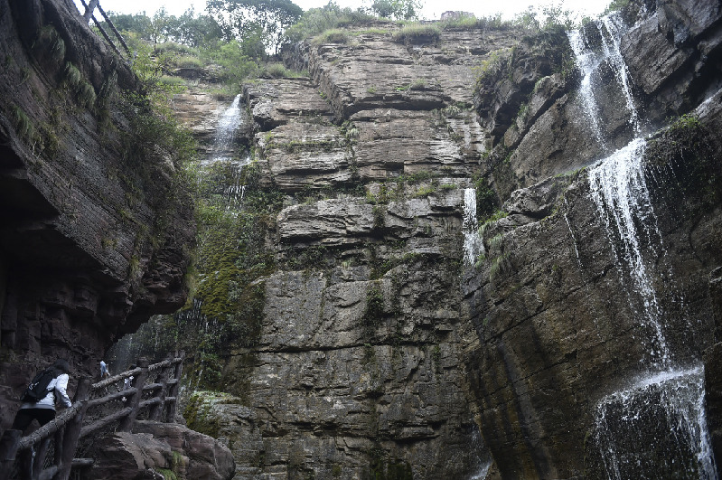 太行風(fēng)光好 詩(shī)畫(huà)云臺(tái)山