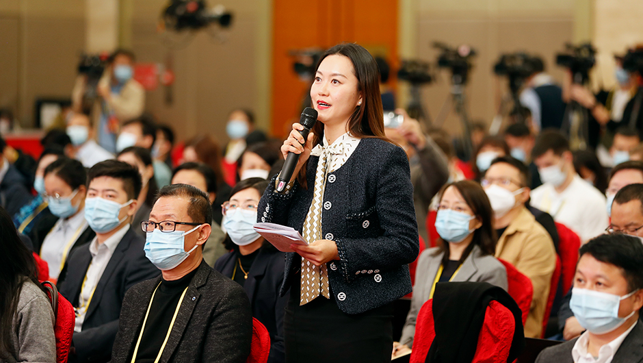 中央廣播電視總臺(tái)記者提問